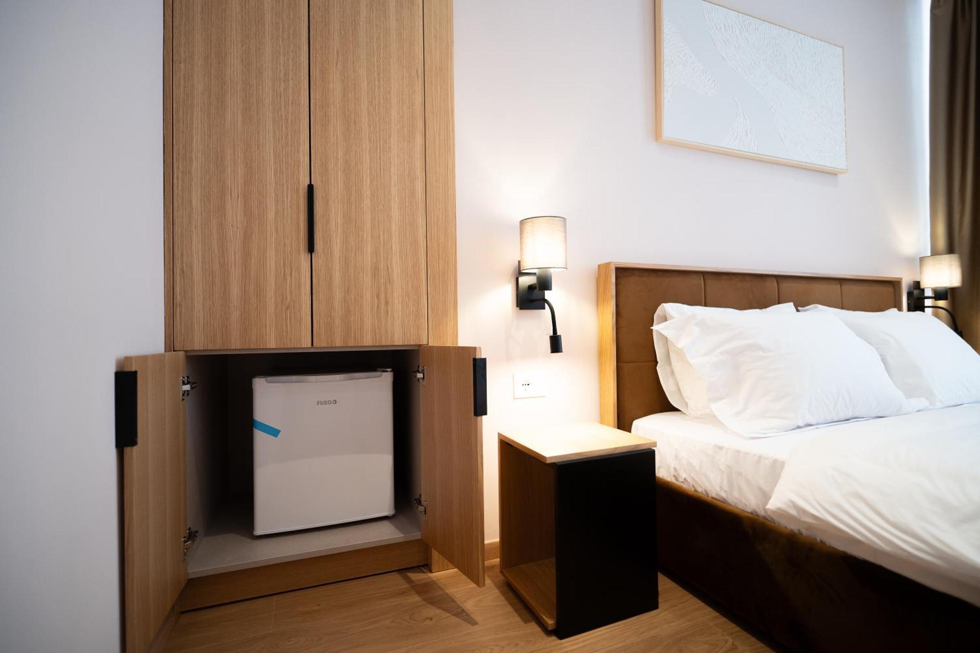 Hotel Boutique Jera Tirana Bagian luar foto