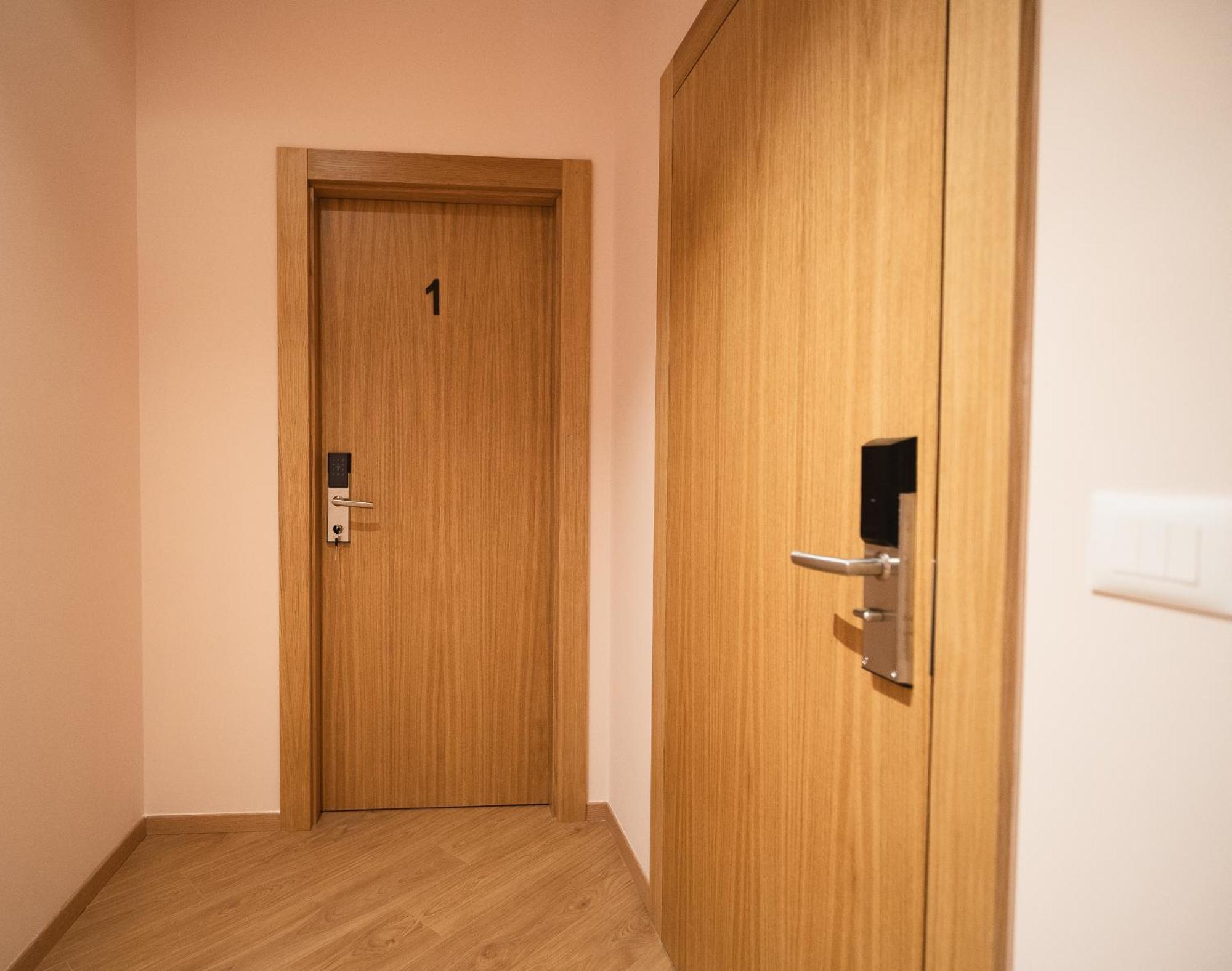 Hotel Boutique Jera Tirana Bagian luar foto